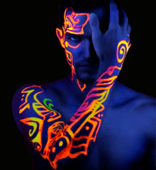 Set avec 6 Crayons de Maquillage Fluo / Boite de 6 crayons à maquillage Fluo / La Maison Du Déguisement