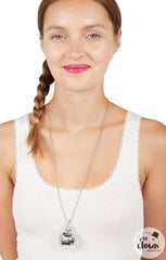 Collier Boule Disco Argent / Collier Pendentif Boule Disco Argent / La Maison Du Déguisement