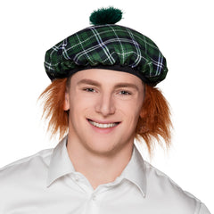 Béret écossais avec Cheveux / Coiffe Ecossaise / Chapeau Ecossaise / Béret Mr Tartan Vert Avec Cheveux / La Maison du Déguisement