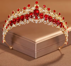 Diadème Royal Lady Métal Or et Rouge / Diadème élégant en strass / Couronne De Reine Métal Doré et Rouge / La Maison Du Déguisement