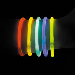 Bracelets fluo multicolores par 15 / Tube 15 bracelets lumineux fluo / La Maison Du déguisement