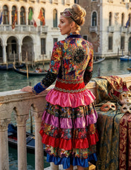 Location Déguisement Robe Fête de carnaval Jas Dames Adulte / Location Costume Veste Flowers Dame Carnaval Multicolores / La Maison Du Déguisement