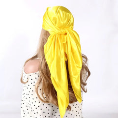 Foulard Jaune / Écharpe en Satin jaune / La Maison Du Déguisement